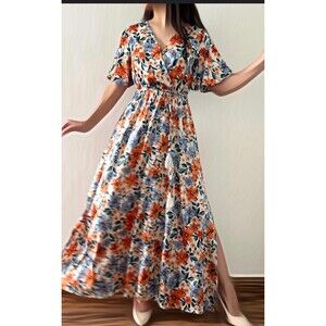 Women’s like new beautiful fall wrap long floral satin dress size small